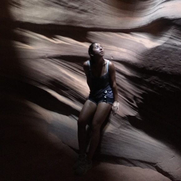 Profile Picture of Elisha Barbanel (@elishabeh) on Poshmark