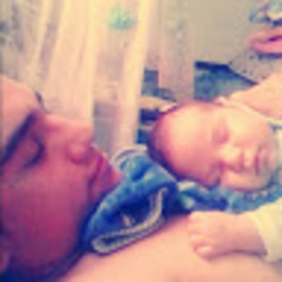 Profile Picture of Carlos Vanegas (@topo920803) on Poshmark