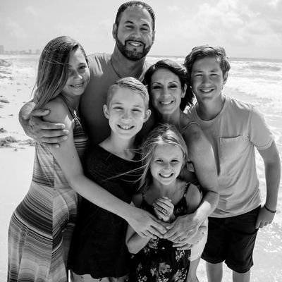 Profile Picture of Paula DeSantis (@PjDeSantis6) on Twitter