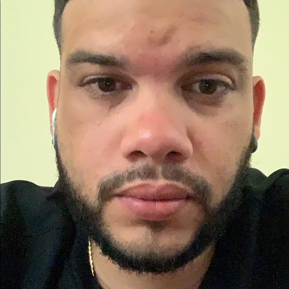 Profile Picture of Jonathan Ferreyra (@fjonathan02) on Poshmark