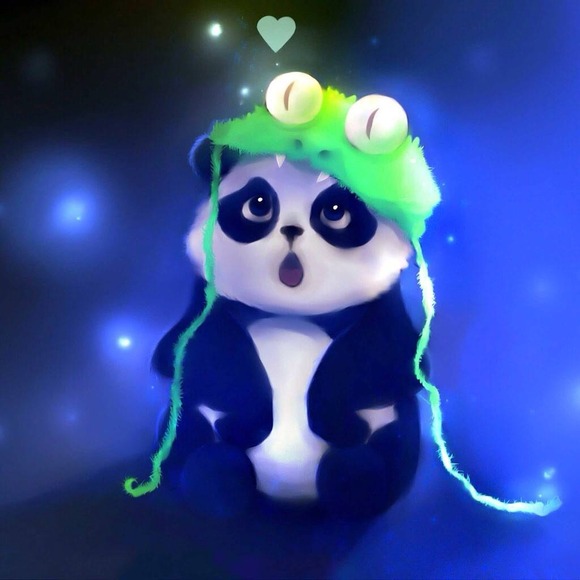 Profile Picture of Anna Colonese (@mousie16) on Poshmark