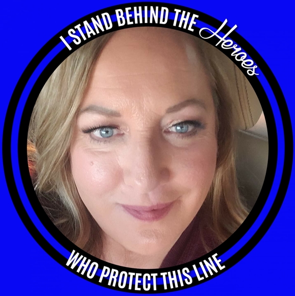 Profile Picture of Sherry Keeney royal (@spd688) on Poshmark