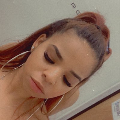 Profile Picture of Iris Pizarro (@Boujeegigi) on Twitter