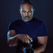 Profile Picture of Robert Vasquez (@Robertvasquezphotography) on Youtube