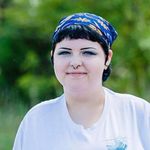 Profile Picture of Katelyn Howell (@spooky_snips) on Instagram