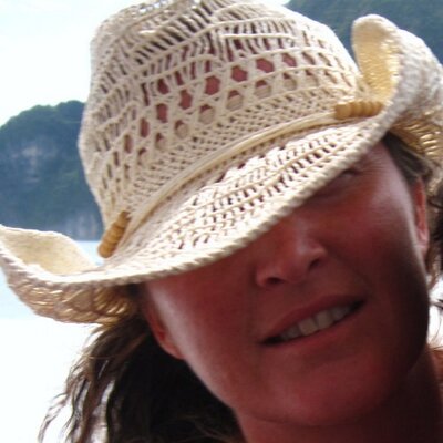 Profile Picture of Emma Staples (@BigGloria) on Twitter