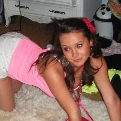 Profile Picture of Stacie Gilbert (@StacieGx) on Twitter