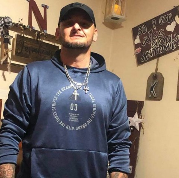 Profile Picture of Kevin Mikesell (@kevinmikesell) on Poshmark