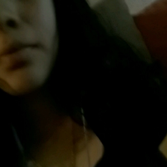 Profile Picture of Daniela Lazaro (@danielalg) on Poshmark
