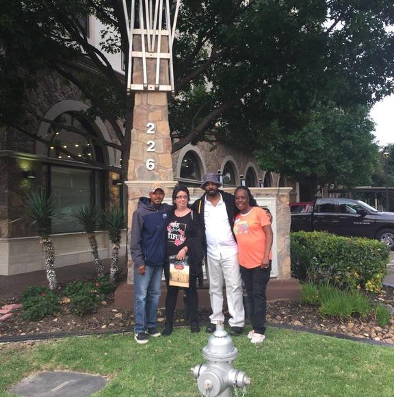 Profile Picture of Jessica Stinedurf (@jstinedurf) on Poshmark