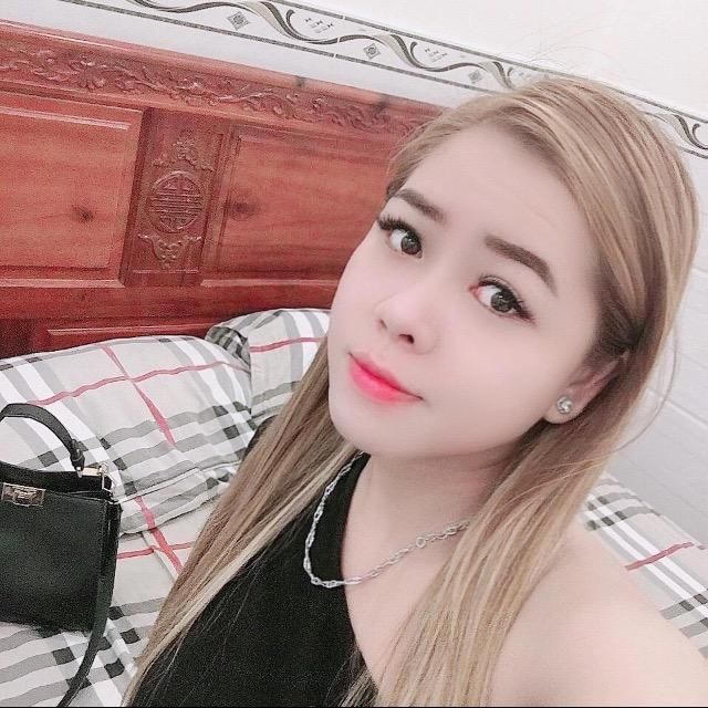 Profile Picture of elorathompson187 (@elorathompson187) on Tiktok