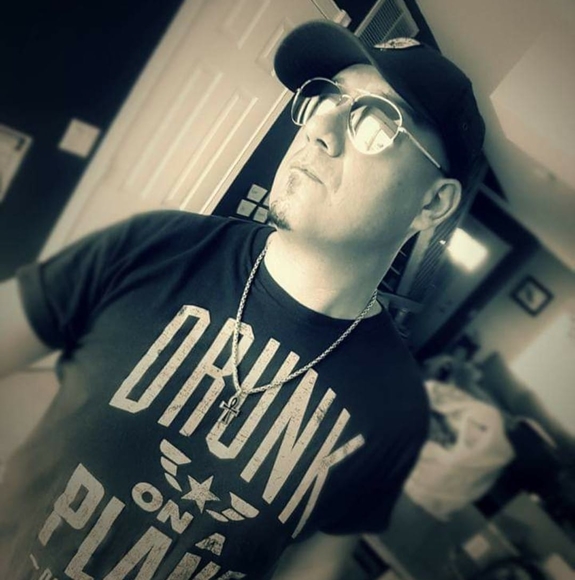 Profile Picture of Cesar Gamarra (@cgamarra103) on Poshmark