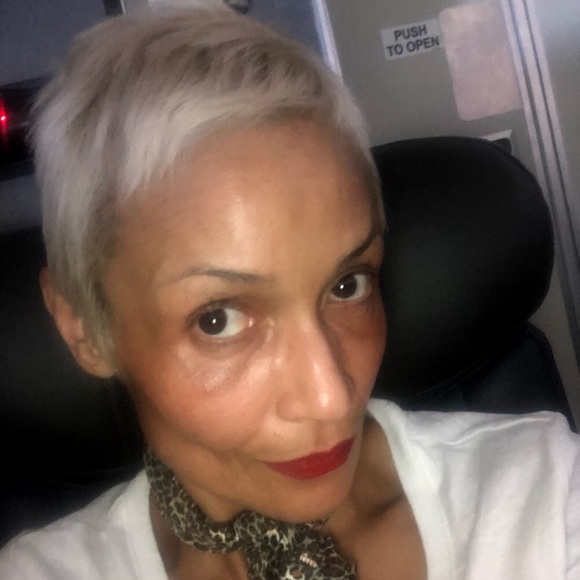 Profile Picture of Sandra Schwier (@sandra_schwier) on Poshmark