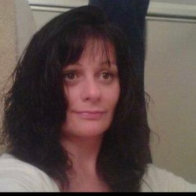 Profile Picture of Tammy Smith (@tammyrenasmith) on Twitter