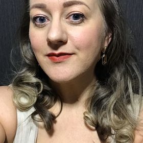 Profile Picture of Tracy Knight (@eejoweejo) on Pinterest