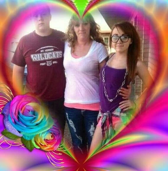 Profile Picture of Chrystal Whitmer (@chrystalwhitmer) on Poshmark