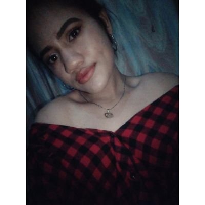 Profile Picture of Nancy Valiente (@NancyValiente7) on Twitter