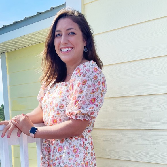 Profile Picture of Francesca Horvath (@francescahorvat) on Poshmark