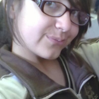 Profile Picture of ANDREA ARREDONDO (@andy_polina) on Twitter