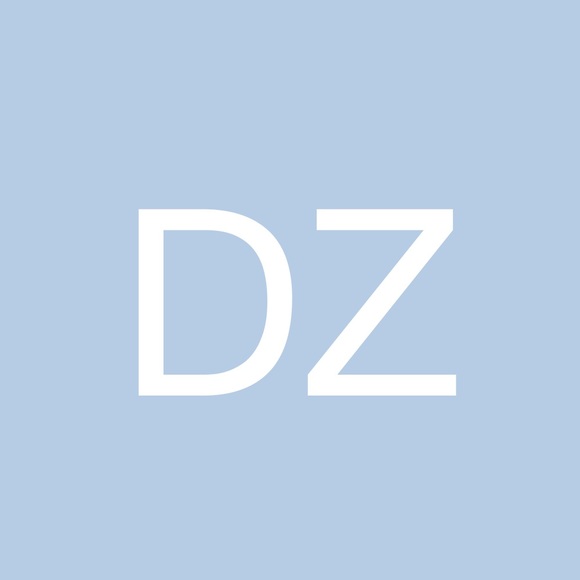 Profile Picture of Devorah Zulberg (@devorahzulberg) on Poshmark