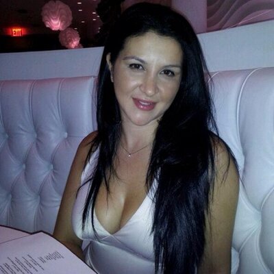 Profile Picture of Diane Nieves (@dianen71) on Twitter