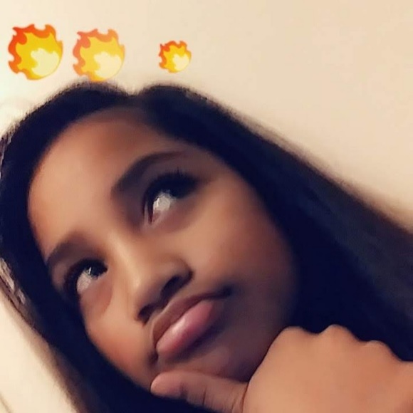 Profile Picture of Kalani Horiuchi (@kh054891) on Poshmark