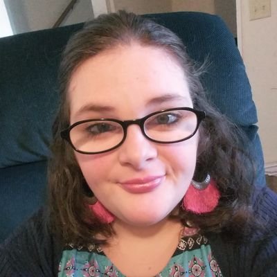 Profile Picture of Carolyn Meredith (@carolyn23815317) on Twitter