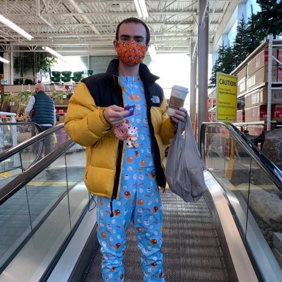 Profile Picture of Sean Loughran (@seanploughran) on Poshmark