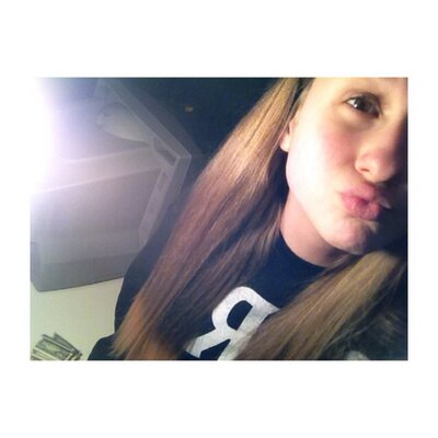 Profile Picture of  ♈️ ♈️ (@HaleyHenning) on Twitter