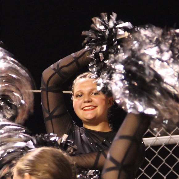 Profile Picture of Nevaeh Grosskurth (@nevaehschannel) on Poshmark