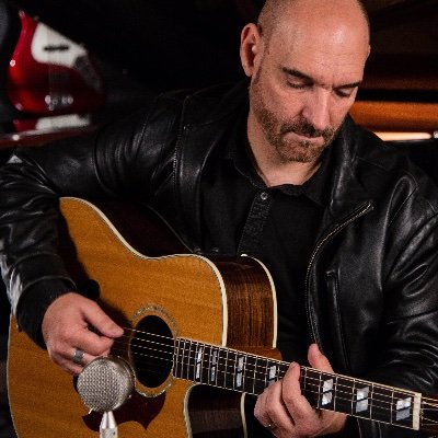Profile Picture of Adam Castillo (@AdmanCastillo) on Twitter
