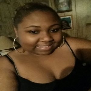 Profile Picture of Amber Dinkins (@amber18yg) on Myspace