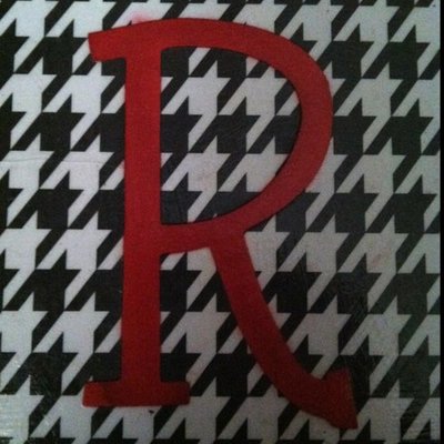 Profile Picture of Mandie Roberts (@MandieGroberts) on Twitter
