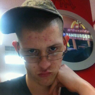 Profile Picture of Robert (@RobertRorick3) on Twitter