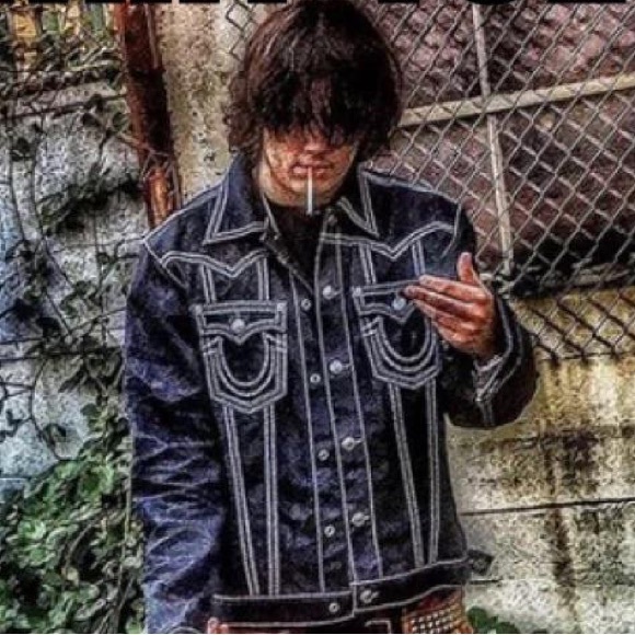 Profile Picture of Johnny Cutter (@jonathancutter) on Poshmark