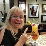 Profile Picture of Robin Coughlin (@rockin.robincoughlin) on Instagram