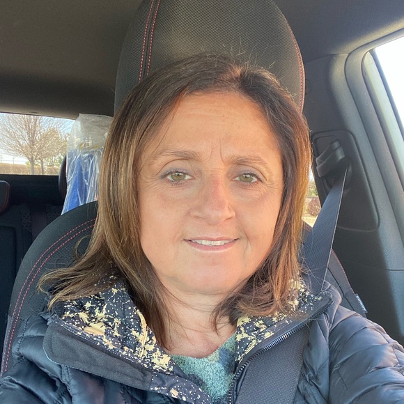 Paula Matela - Poshmark Profile Picture of Paula Matela (@matela89) on Poshmark