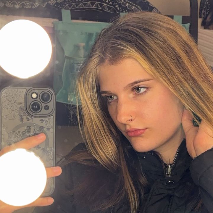 Profile Picture of Cassandra :) (@cassie_b16) on Tiktok