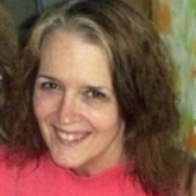 Profile Picture of Yolanda Campbell (@yozomamma) on Twitter