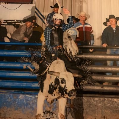 Profile Picture of Zach Laney (@Zach__Laney) on Twitter