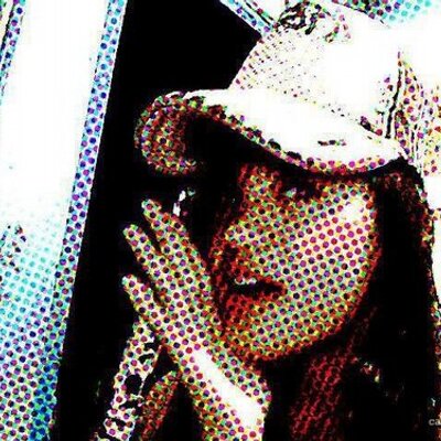 Profile Picture of Elizabeth Warne (@@ImAngel_78) on Twitter