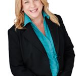 Profile Picture of Kate McQuaid (@sale_with_kate) on Instagram