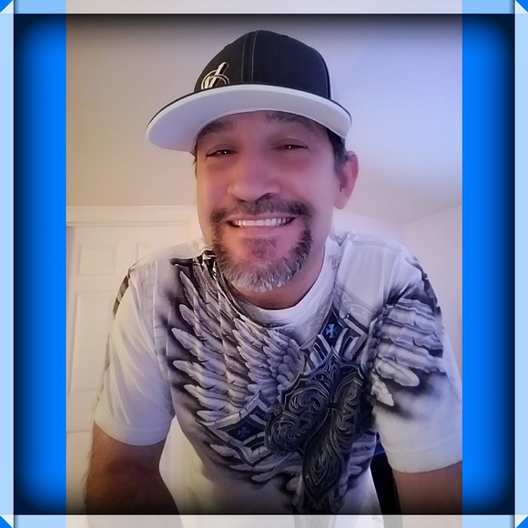 Profile Picture of James Pilant (@jimip44) on Poshmark