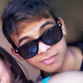 Profile Picture of Leo Farias (@jinkiedis) on Myspace