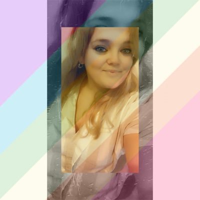 Profile Picture of Tori Palmer (@ToriPal94) on Twitter