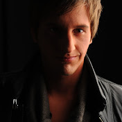 Profile Picture of Mikeconvilleofficial (@mikeconvilleofficial) on Youtube