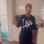 Profile Picture of Deirdre Pugh (@deirdre.pughdavis) on Facebook