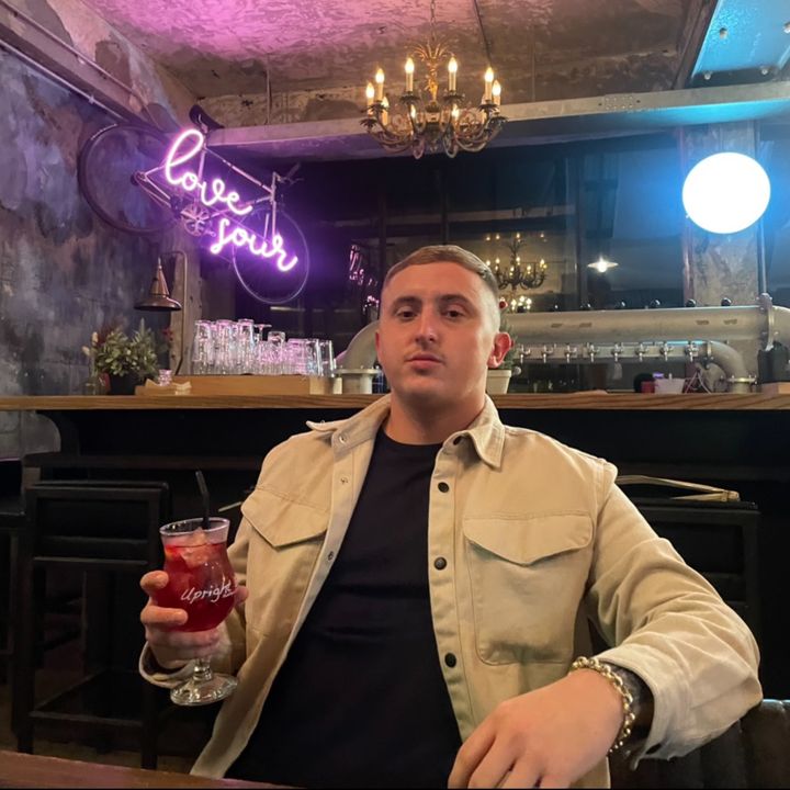 Profile Picture of Ben CJ (@benjamincastlejordan) on Tiktok