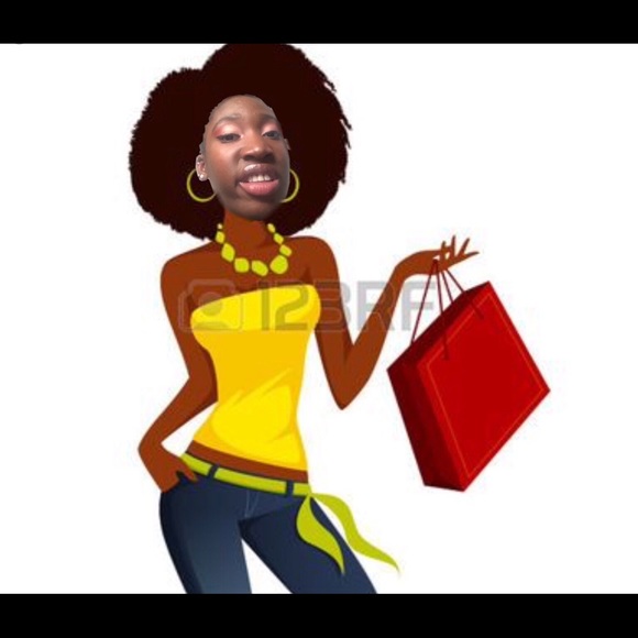 Profile Picture of Alexis James (@shopwithlexii) on Poshmark