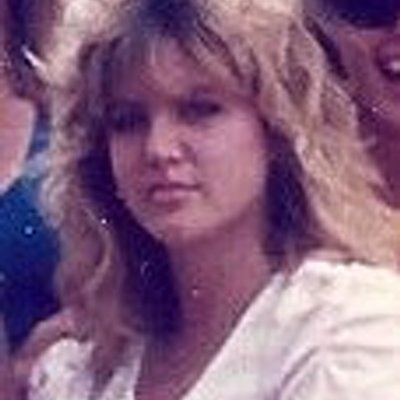 Profile Picture of Lisa Kennedy Alvarez (@Lisababy8) on Twitter